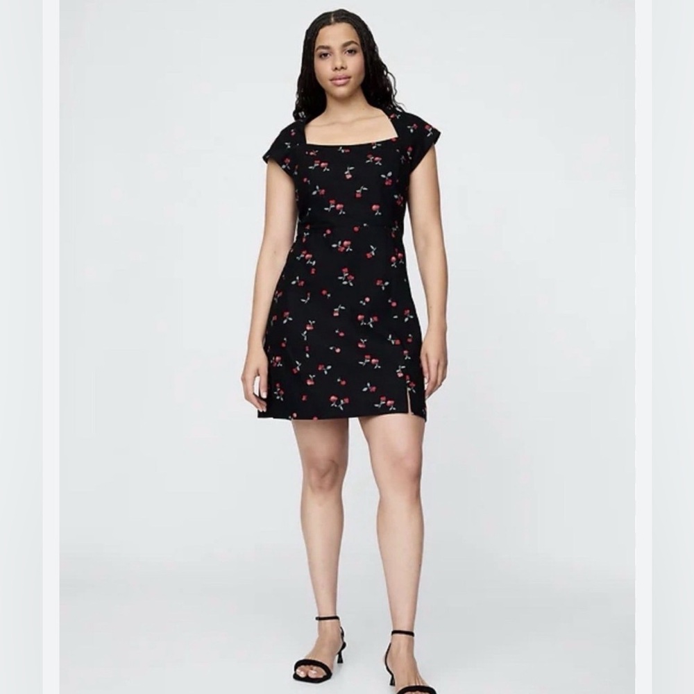 Gap Linen blend cherry dress - size medium